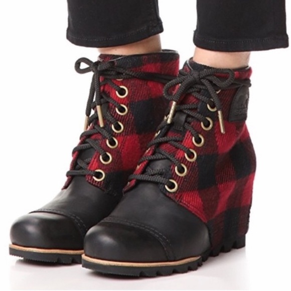 Sorel PDX Wedge Boot
Size 8.5
Red Buffalo Check Plaid - Picture 3 of 13